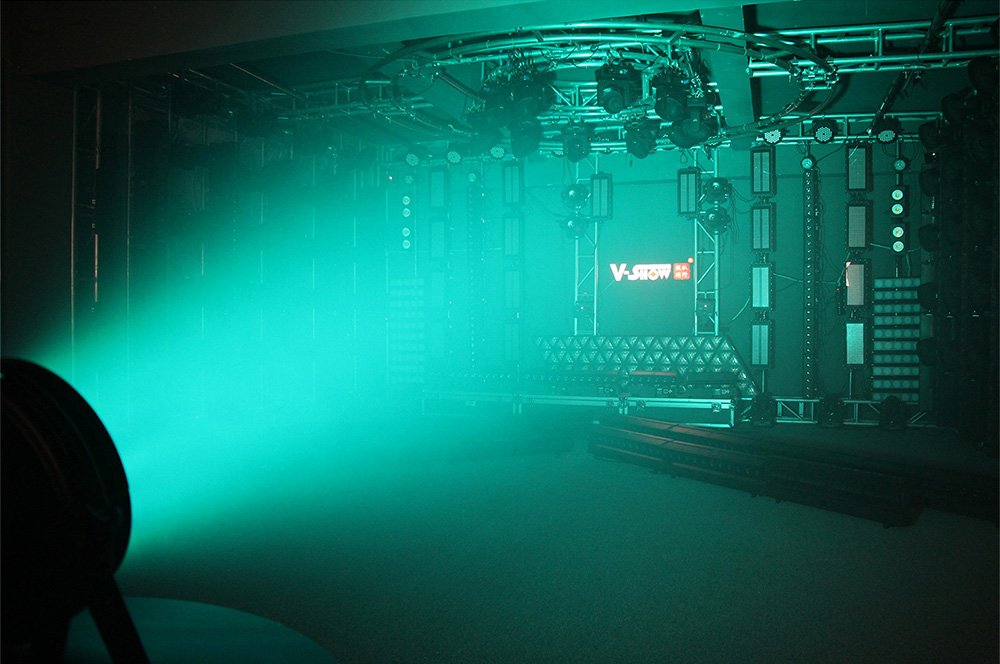 vshow moving head led light s711 powerful 600w led module engine profile