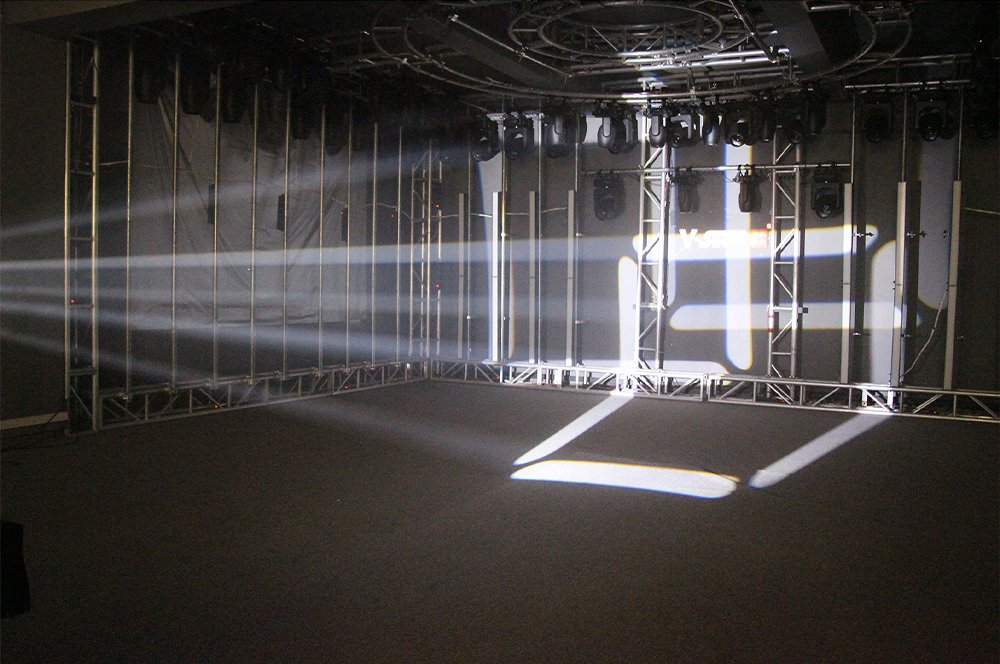 vshow moving head led light s711 powerful 600w led module engine profile