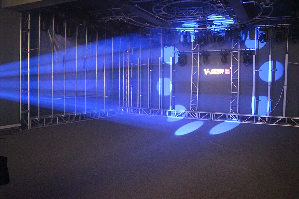 vshow moving head led light s711 powerful 600w led module engine profile