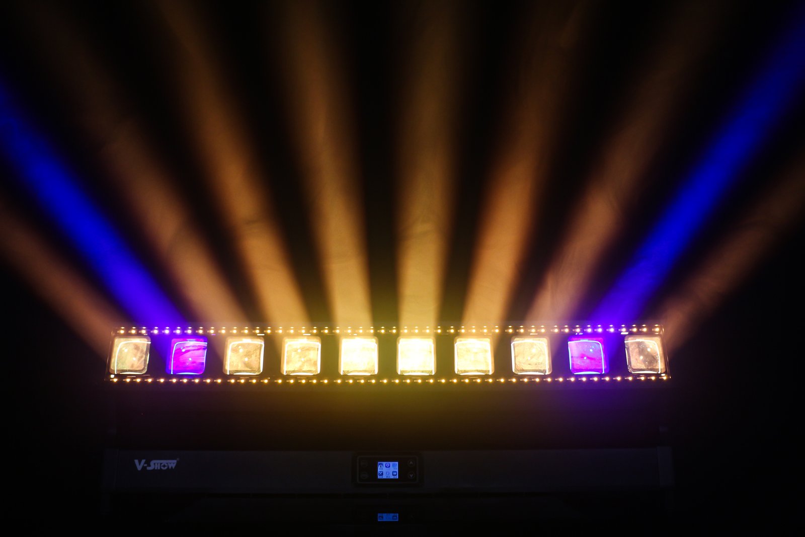 VSHOW Moving Head Led Light S711 Powerful 600w Led Module Engine Profile vshow moving head led light s711 powerful 600w led module engine profile